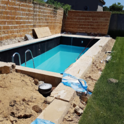 Ajoutez une touche de luxe à votre maison avec une piscine intérieure Maisons-Alfort